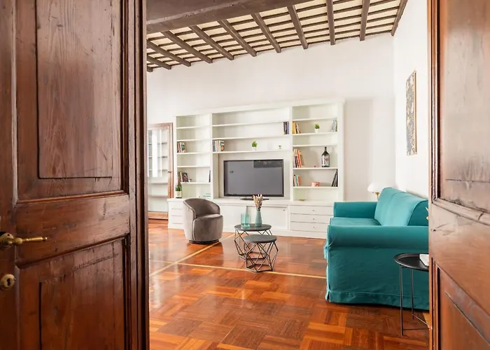 Campo De Fiori Large And Beautiful Appartement *